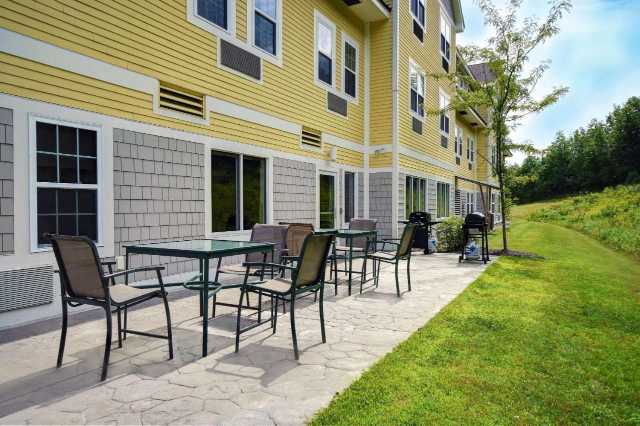 Comfort Inn & Suites Wilton Exterior foto